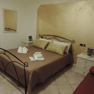  Bed & Breakfast Sa Manta Italia